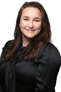 Bertha Campo, MD Profile Headshot